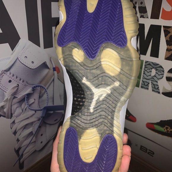Jordan 11 concord (2011) main image 5